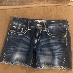 BKE denim shorts size 28